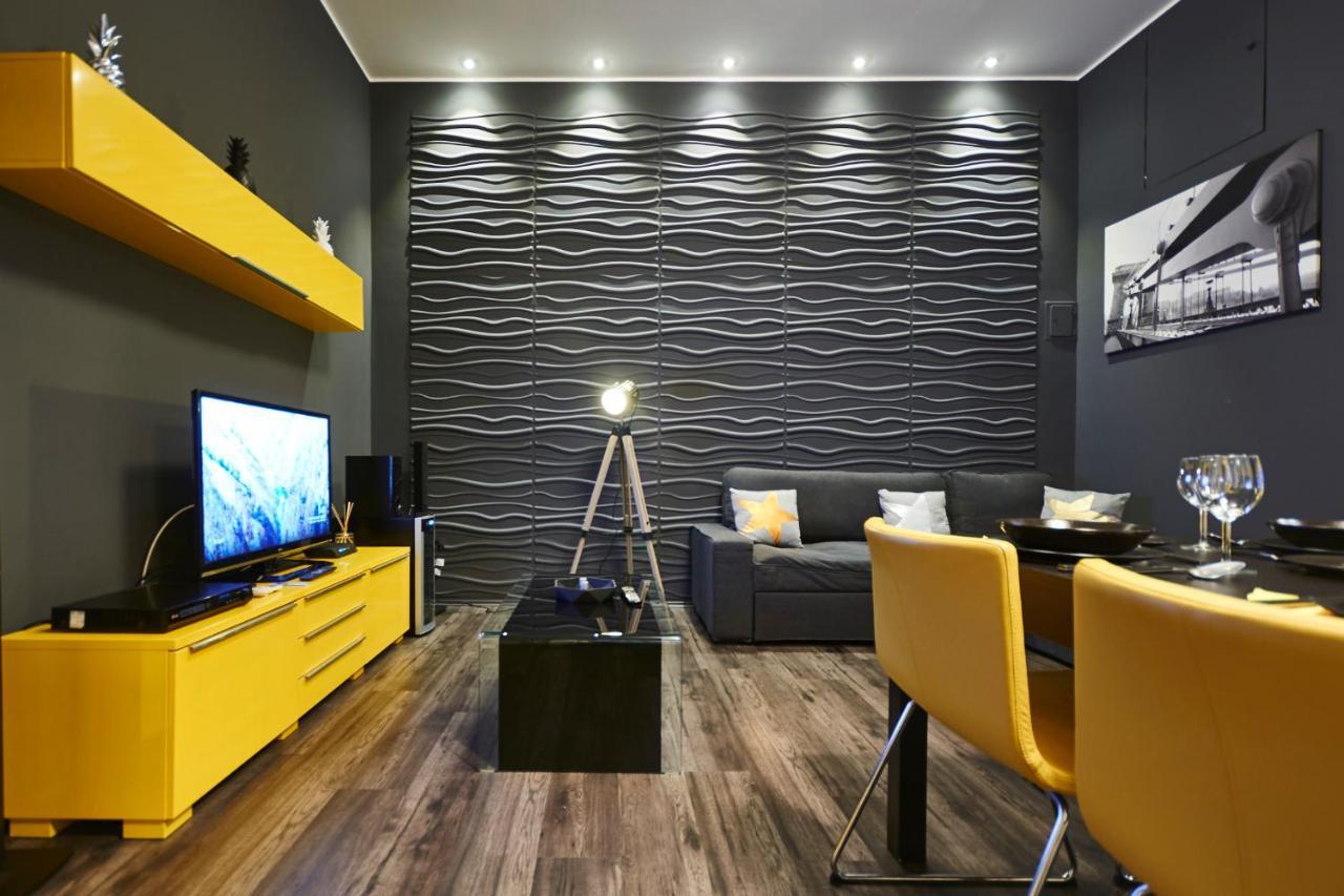 Central Location Yellow-Black Apartment Budapest Eksteriør bilde