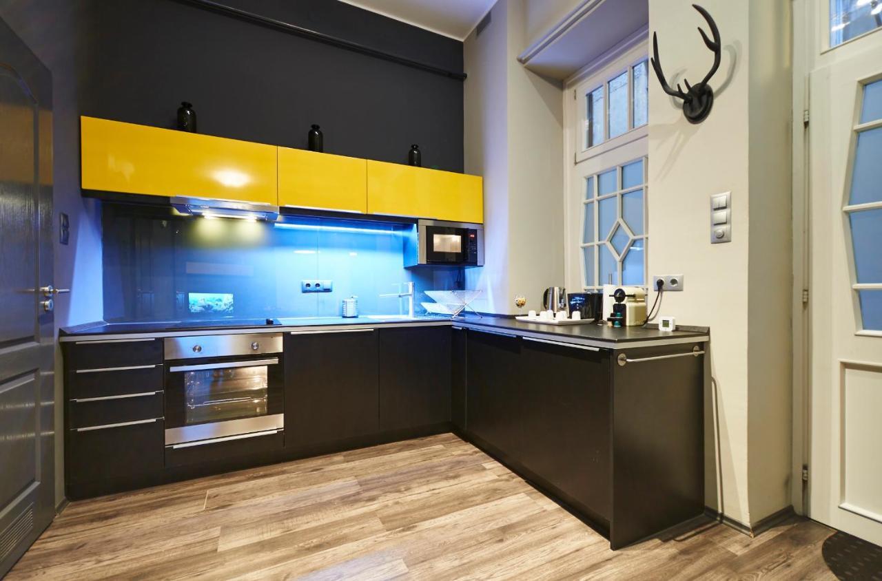 Central Location Yellow-Black Apartment Budapest Eksteriør bilde