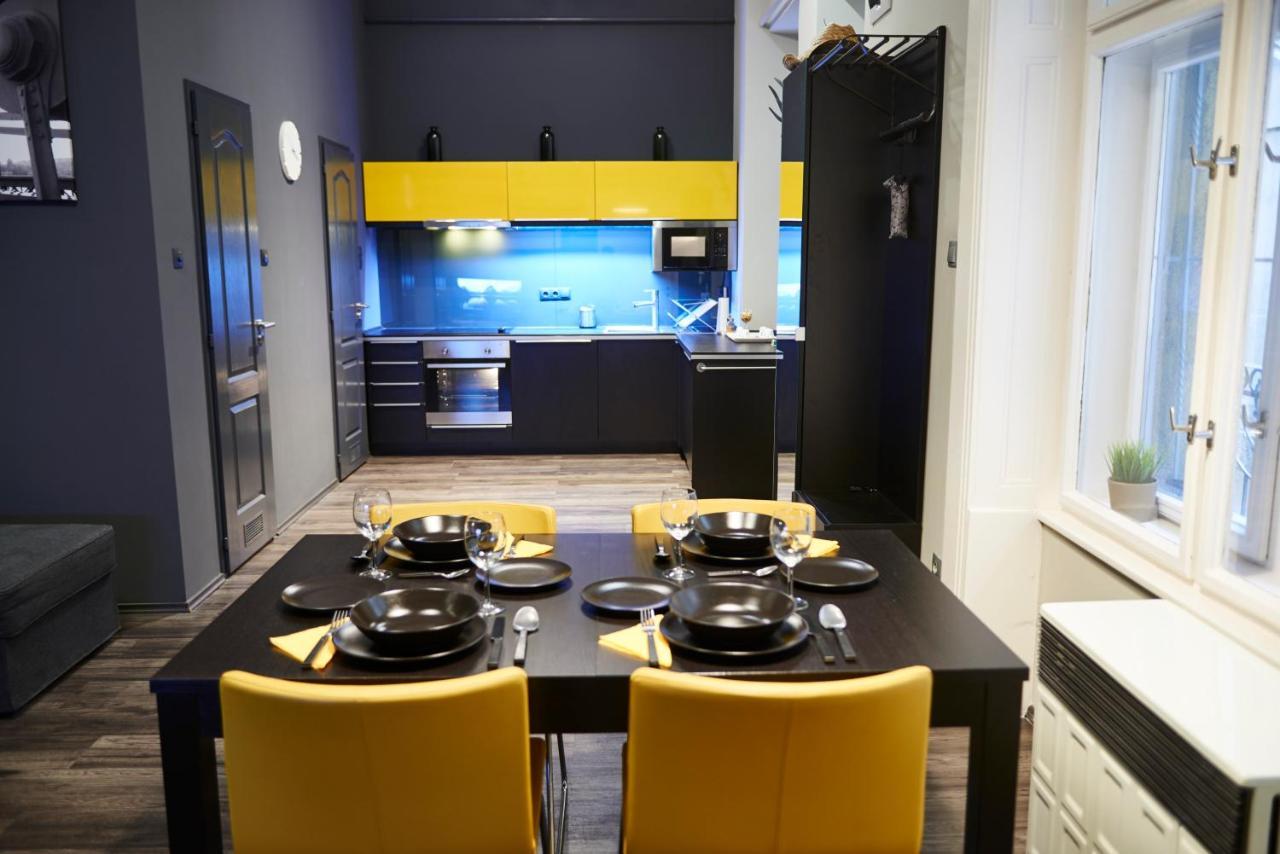 Central Location Yellow-Black Apartment Budapest Eksteriør bilde