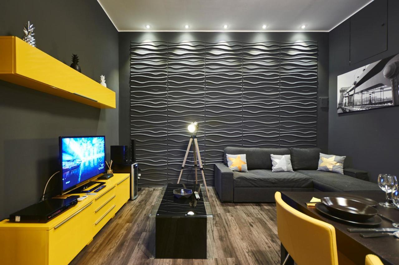 Central Location Yellow-Black Apartment Budapest Eksteriør bilde