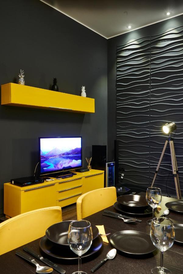 Central Location Yellow-Black Apartment Budapest Eksteriør bilde