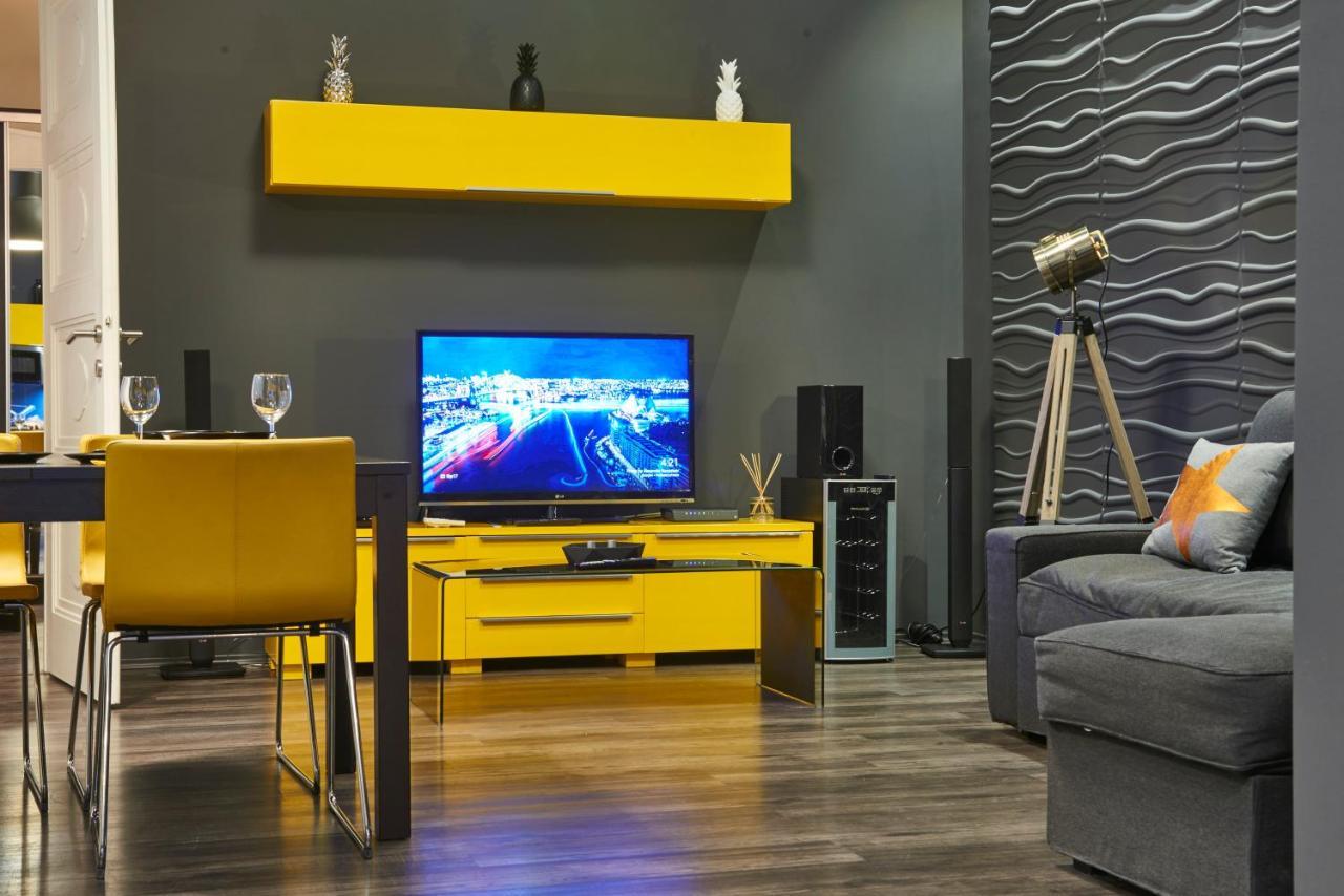 Central Location Yellow-Black Apartment Budapest Eksteriør bilde